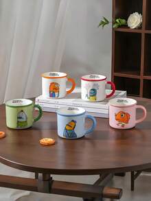 SPONGEBOB 海绵宝宝全新小丑鱼系列包括经典时尚的马克杯、咖啡杯、牛奶杯，采用优质陶瓷工艺，耐高温耐磨，是旅行纪念品、家居时尚单品、儿童、情侣、伴侣、长辈等的理想礼物。