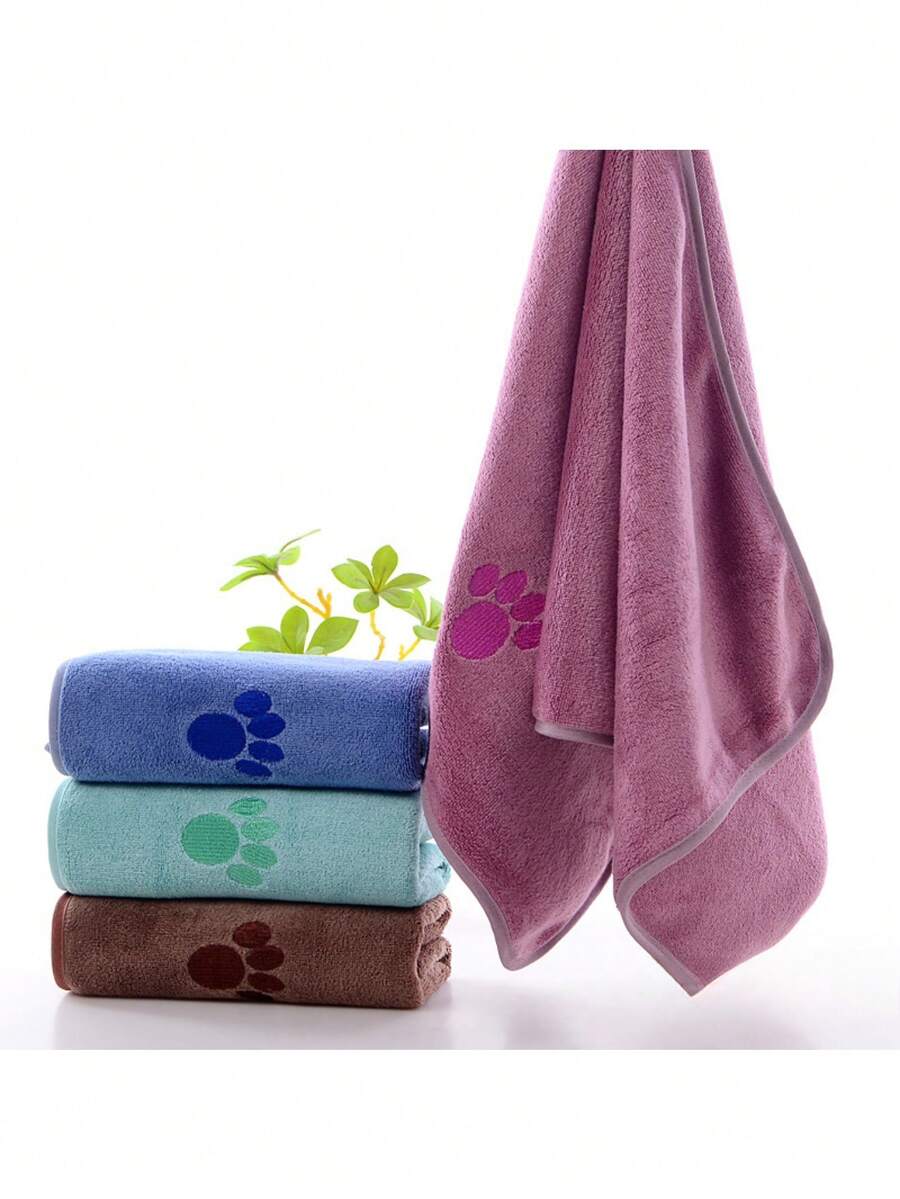 منشفة حيوانات أليفة من 80% بوليستر + 20% نايلون، ماصة وسريعة الجفاف، منشفة استحمام حيوانات أليفة من الميكروفايبر، منشفة تنظيف الكلاب، مزينة بتصميم مطرز