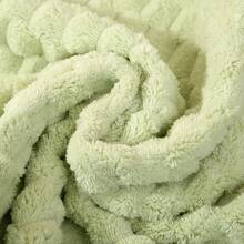 Set di asciugamani in pile di corallo soffice e spesso per la casa, asciugamano per il viso per adulti per uso domestico