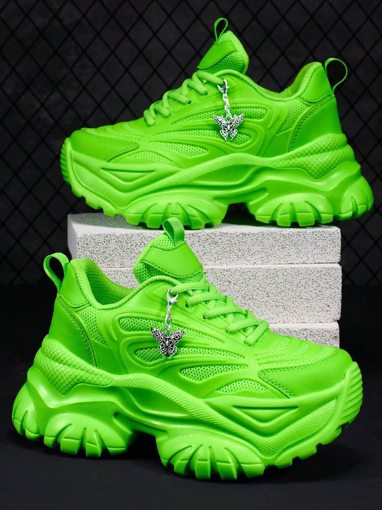 荧光绿女士休闲运动鞋，加大码四季户外轻便EVA 7厘米厚底厚底运动鞋，银色蝴蝶吊坠Y2K滑板鞋 - 螢光綠 - 查看 16
