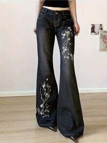 American Vintage Jeans, High Street Girls, Slimming Bootcuts, Plant Embroidered Low-Rise Trousers, Design Sense,Black Jeans,Summer Outfits For Women,Easter Outfit Women,Vacation Outfits Women. - 黑色 - 查看 1