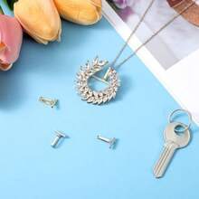 Brooch To Pendant Converter 4Pcs Pins To Pendant Gold And Silver Alloy Set With 1 Silicone Tube Hose Tool For Women Transforming Brooches Into Elegant Necklaces - 金銀 - 查看 6