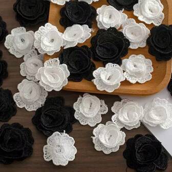 10 Stücke/Packung Schwarz & Weiß 3D Blumen Wasser-lösliche bestickte Aufnäher, handgemachtes DIY Nähapplikation Handwerk für Brautkleid