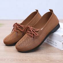 Zapatos de tela de verano nuevos de Beijing para mujeres, zapatos de malla casuales transpirables y huecos, sandalias de suela suave antideslizantes para madres de mediana edad y mayores - HK02-Negro - Ver 5