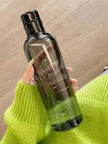 Kreatywne butelki z etykietami czasowymi, butelki i pojemniki z podziałką czasową, przezroczyste plastikowe butelki samochodowe, przenośne butelki porcjujące o dużej pojemności, przenośne pojemniki porcjujące do turystyki i wspinaczki górskiej, odpowiednie do użytku na świeżym powietrzu, na kempingu, w podróży służbowej i na wycieczce