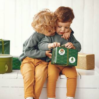 499pcs/Roll Christmas Sticker Roll - Holiday Designs With Snowy Scenes, Santa Claus And Gift Boxes, Suitable For Kids And Adults, Self-Adhesive Stickers For Crafts, Decorations And Personalized Gifts, Christmas Wall Stickers