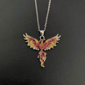 1 件精美中国风红色翱翔神鸟凤凰合金吊坠项链，配有精致不锈钢链，是送给家人朋友和爱人的完美生日节日礼物