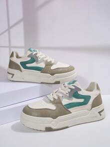 女士休闲系带运动鞋，软底平底舒适滑板鞋，轻便低帮日常穿着 - 綠色 - 查看 4