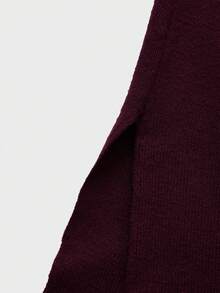 Áo len nữ kiểu dáng thanh lịch, sang trọng, tối giản, thoải mái với thiết kế vai bất đối xứng, thích hợp cho việc đi làm hàng ngày. - Màu Đỏ Sâu - Xem 10