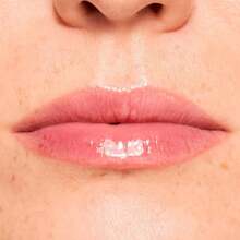 ColourPop Fresh Kiss Brillo Labial Hidratante - Cuidado Labial Enriquecido con Péptidos, Ácido Hialurónico, Manteca de Karité y Vitamina E para una Fórmula Ultra Acolchada - Baya Silvestre (0.49 Oz) - Color15 - Ver 6