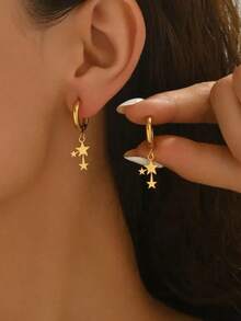 1 Pair 18K Gold Plated Fashionable Classic Versatile Personalized High-End Star Earrings For Women