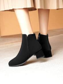 秋冬新款女式绒面短靴，红色中跟短筒百搭粗跟加大码保暖内衬踝靴 - 黑色 - 查看 4