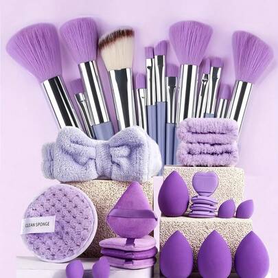 33 pièces Ensemble de pinceaux de maquillage (y compris un sac à cordon), comprend une houppette, une éponge de maquillage, un pinceau à blush, un pinceau de fond de teint, un pinceau à ombre à paupières, un pinceau de contour, un pinceau à ombre à paupières, une brosse à poils doux, un pinceau à blush, un ensemble de pinceaux de maquillage professionnel, un ensemble de pinceaux de maquillage pour femmes, un ensemble de brosses de lavage du visage, un ensemble de pinceaux de maquillage, un ensemble de pinceaux de maquillage, un ensemble complet de pinceaux de maquillage, un ensemble de pinceaux de maquillage, un coffret cadeau de maquillage