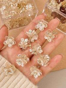 10pcs/Set Camellia Flower Rhinestone Mini Clip, Super Fairy Sweet High-End Princess Hairpin, Fashion Elegant Versatile Bangs Side Hair Clip, Suitable For Daily Outfit, Photo Shoot, Outdoor, Commute, Date, Beach Holiday Hair Claws Claw Clips Hair Clips Hair Jaw Clip Hair Clamps Hair Clutch Hair Catcher Clip Fall Winter Hair Accessories For Women For Vacation Outfits Woman - 10pcs Transparent Camellia Clips - View 2