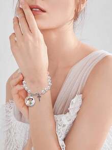 1 Pulsera personalizada con foto - Pulsera de diseño de perlas falsas - Joyería personalizada con foto de familia/pareja/mascota, pulsera elegante y vintage con cuentas. Disponible en negro, rojo, blanco, morado. El regalo perfecto para ella/él, adecuado para aniversario, Navidad, Halloween, Acción de Gracias, Año Nuevo, cumpleaños o como accesorio de . Con diseño clásico y adornos brillantes.