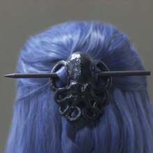 XJYHDY 1 Pc Gothic Pirate Octopus Hairpin - Vintage Octopus Hairpin Hair Accessories, Perfect For Cosplay, Halloween Theme Parties, Halloween Costume Accessories Hair Accessories, Octopus Dress Up Headwear Vintage Accessories (Black & Milky)