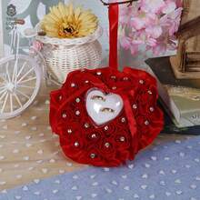 1pc Wedding Ring Pillow (Free Random Style Ring) Heart Shape Wedding Ring Box Pillow Cushion With Ribbon Pearl Lace Crystal Rose Wedding Ceremony Ring Holder For Ceremonies