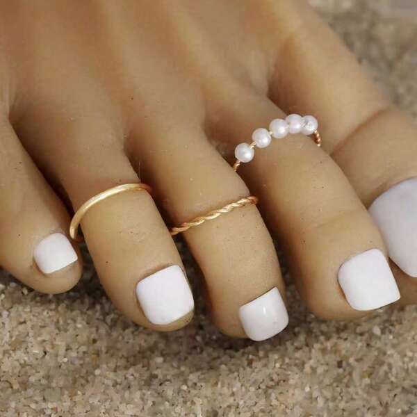 3 件套时尚金色花卉装饰脚趾环套装，适合女士，适合海滩、派对、约会、日常佩戴