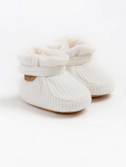 Botitas de felpa para bebé, pantuflas cálidas y acogedoras para bebé, zapatos tipo calcetín que se quedan puestos, fáciles de poner, regalos unisex para bebé, botas suaves antideslizantes y ajustables para niños y niñas recién nacidos