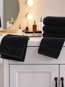 1 Piece Of Black Bath Towel, Polyester Fiber Rectangular Enlarged 80*160cm, Suitable For Male And Female Couples, Family Adults, Quick-Drying, Absorbent, Soft, Suitable For Bathroom, Hotel, Gym, Festival, Party, Pool, Beach Home Bathroom Decor Summer