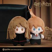 Hasbro 1 Stück Harry Potter Bohnenaugen Puppe Überraschungsbox, offiziell echte 10cm weiche Plüschspielzeuge, Sammlerstück Überraschungsspielzeug, süßer Rucksack Plüsch Anhänger & Dekorationen, geeignet als Geburtstagsgeschenk oder Souvenir für Mitschüler, Freunde und Familie (zufälliger Stil)