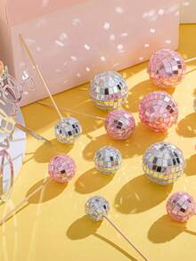 24个迪斯科球纸杯蛋糕装饰插牌，生日快乐蛋糕装饰，70年代复古蛋糕装饰，闪亮粉色迷你迪斯科球装饰，适合70年代80年代主题派对用品、婴儿派对、生日装饰（粉色和银色） - 彩色 - 查看 3