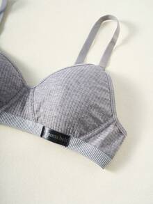 3pcs/Set Girls' Seamless Wireless Sports Bras, Letter Graphic, Adjustable Straps, Comfortable Underwear - Grey - View 3
