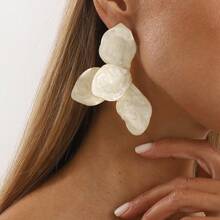 Mydear 1 Pair Fashionable Exaggerated Enamel Half Petal Flower Earrings, Suitable For Women's Daily Wear - Flowers - View 2