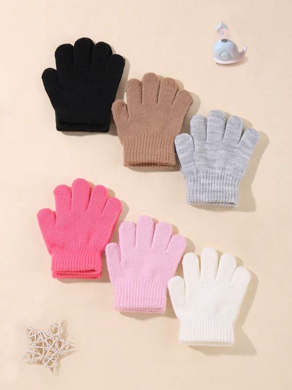 6 pares de luvas quentes e estilosas, adequadas para meninas, meninos e bebês. Cinco pares fofos: luvas que podem ser lavadas à mão. Adequados para uso diário. Está quentinho lá fora. Um presente misterioso preparado para uma reunião familiar.