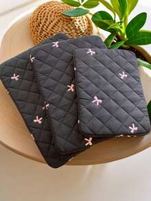 1 Stück koreanischer Ins-Stil Tablet-Aufbewahrungstasche mit niedlichem Diamant-Karomuster, bestickter Schleife, schwarze Notizbuch-Aufbewahrungstasche mit großer Kapazität, leicht zu tragen für den Herbst-Uni-Bedarf, Laptoptasche für Frauen, MacBook-Hülle, Laptophülle, Rückkehr zur Schule, Laptoptasche, Laptophülle für Reisen, wasserdicht, tragbar für Herren Laptoptaschen