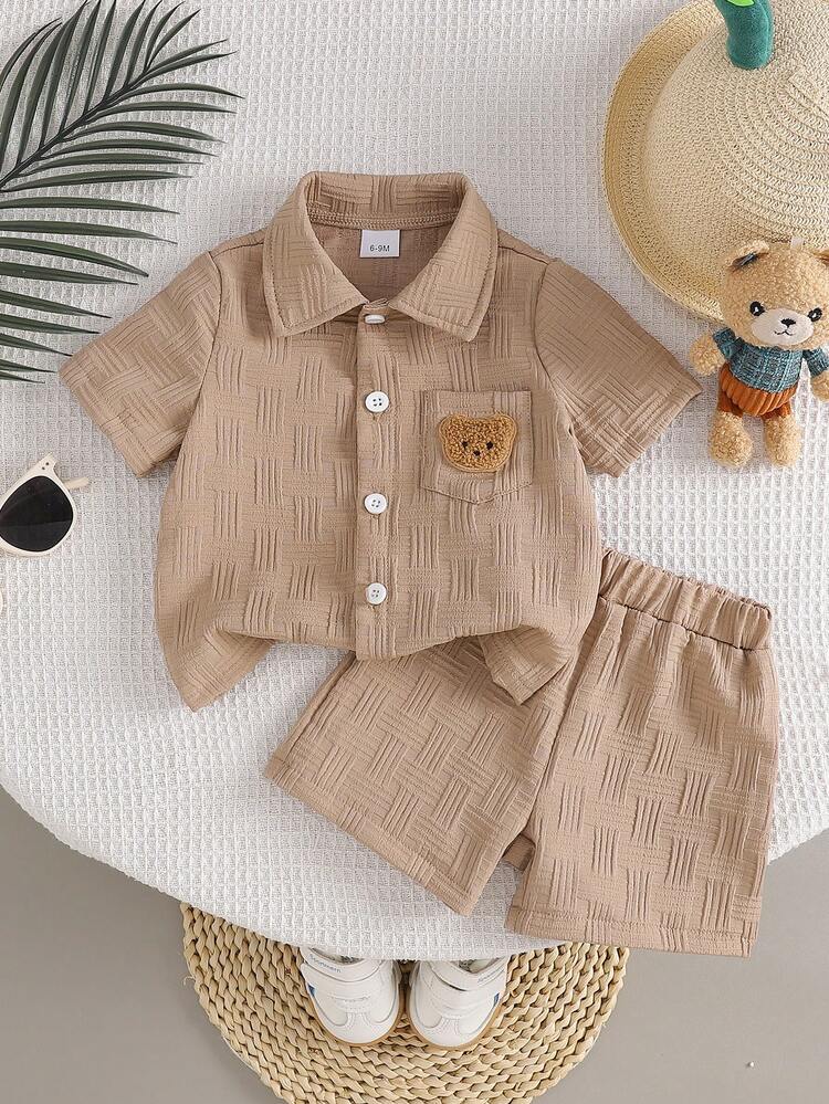 2pcs Baby Boy Street Fashion Set: Textured Pocket Bear Embroidered Shirt And Shorts - Khaki - View 1