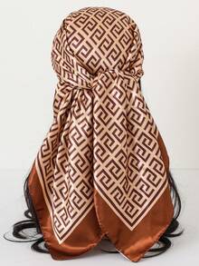 1条女士几何印花90厘米方形真丝围巾/头巾，适合街头、休闲、海滩、度假、假日等场合。 - 黑色 - 查看 1