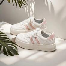 纯色女式复古德式运动鞋白色软底运动鞋，适合阿巴雅，女式白色鞋子，透气舒适步行鞋，厚底鞋，经典复古设计，适合日常穿着，女式运动鞋，沙特国庆节女式运动鞋，舒适女鞋 - 白粉 - 查看 9