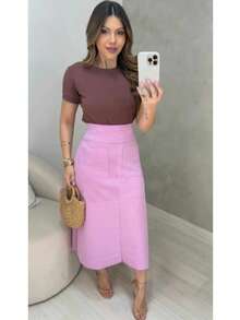 WOMEN'S SUEDE SKIRT WITH ZIPPER AND POCKET. STYLE AND ELEGANCE. - Baby Pink - View 2