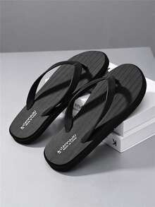 Men's Comfortable, Lightweight, Personalized Slippers, Beach Flip Flops, Non-Slip Sandals, Summer