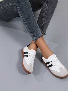 Women's Retro German Military Sneakers | Soft Sole Casual Sports Shoes | Inspired By Classic Vintage Sneakers | Suitable For Daily Wear, Campus Style And Weekend Getaways - Black and White - View 4
