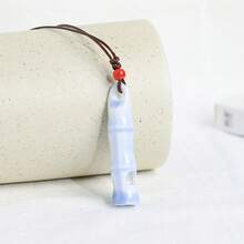 Ceramiczny naszyjnik z gwizdkiem, naszyjnik z motywem oddechu uważności, wisiorek z urządzeniem do medytacji i uspokajania, narzędzie do głębokiego oddychania uważności w celu łagodzenia stresu, lęku i paniki, prezent łagodzący medytację dla mężczyzn i kobiet, nadaje się do kreatywnego, spersonalizowanego wisiorka na łańcuszku swetra, wisiorek dla pary (dmuchany)