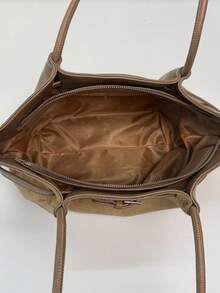 1个麂皮腋下手提包，金属扣复古高端通勤大容量单肩包，女士款。请置于通风处1-3天散去材质气味。（由于拍摄时的光线和角度原因，实物颜色可能与图片略有差异。） - 卡其色 - 查看 7