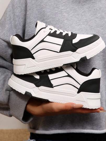 Women's Soft Bottom Casual Shoes, Lace-Up Low-Top Shoes, Multi-Functional Flat Skate Shoes, Comfortable, Breathable, Sweat-Absorbent, White Fashion Casual Shoes For Students In Spring And Autumn, Thick-Soled Slip-On Flat Shoes