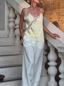 Women Satin Tops Y2K Lace Trim Camisole Asymmetrical Hem V-Neck Patchwork Tank Tops Spaghetti-Strap Backless Crop Tops Elegant Fashion Loose Cami Shirt Summer Blouse For Streetwear - 黃色 - 查看 4