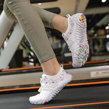 1 đôi giày thể thao dưới nước nhanh khô dành cho nữ, thích hợp cho các hoạt động ngoài trời và tập thể dục. - trắng - Xem 3