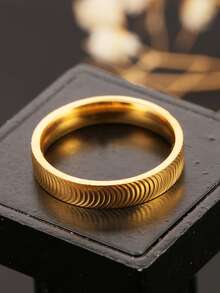 1 chiếc nhẫn thép không gỉ mạ vàng 18K, thiết kế độc đáo với họa tiết sóng, tối giản, cá tính, đa năng, phù hợp để đeo hàng ngày, quà tặng thích hợp cho bạn gái, quà tặng giao lưu. - Vòng nhiều sóng chải - Xem 5