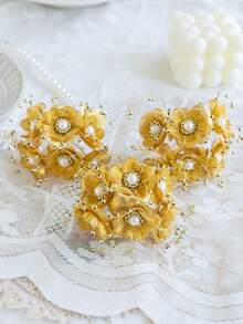 1 Bó hoa (6 bông) Hoa mai ngọc trai giả, Bó hoa cưới, Cành nhỏ & Chữ cái, Tự làm bó hoa, Nguyên liệu làm vòng hoa, Trang trí hộp kẹo, Trang trí nhà cửa & đám cưới, Hoa cài cổ tay cô dâu, Hoa cài áo chú rể, Nguyên liệu làm phụ kiện đội đầu, Quà tặng Ngày Valentine, Trang trí Năm mới, Trang trí bánh sinh nhật, Trang trí phòng bằng cây nhân tạo, Trang trí bàn sân vườn - Vàng - Xem 4