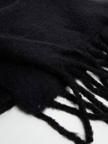 1pc Men's Solid Color Thick Warm Scarf, Fashionable Tassel Design Versatile Shawl, Suitable For Daily Warmth And Outfits, Autumn/Winter Season