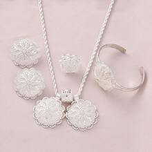 1套經典銀色新娘珠寶套裝，包含吊墜、項鍊、耳環、手鏈；婚禮禮品 - 銀色 - 查看 7
