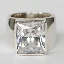 1 件简约宽带戒指，镶嵌闪亮锆石，椭圆形、方形或心形，周年纪念礼物，耐用的日常珠宝，适合派对和庆祝活动 - 戒指 - 查看 18