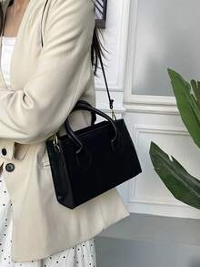 Solid Color Pu Handbag, Simple Casual Small Square Bag, Commuter Mini Shoulder Bag, Fashionable Crossbody Bag For Outings - Black - View 6