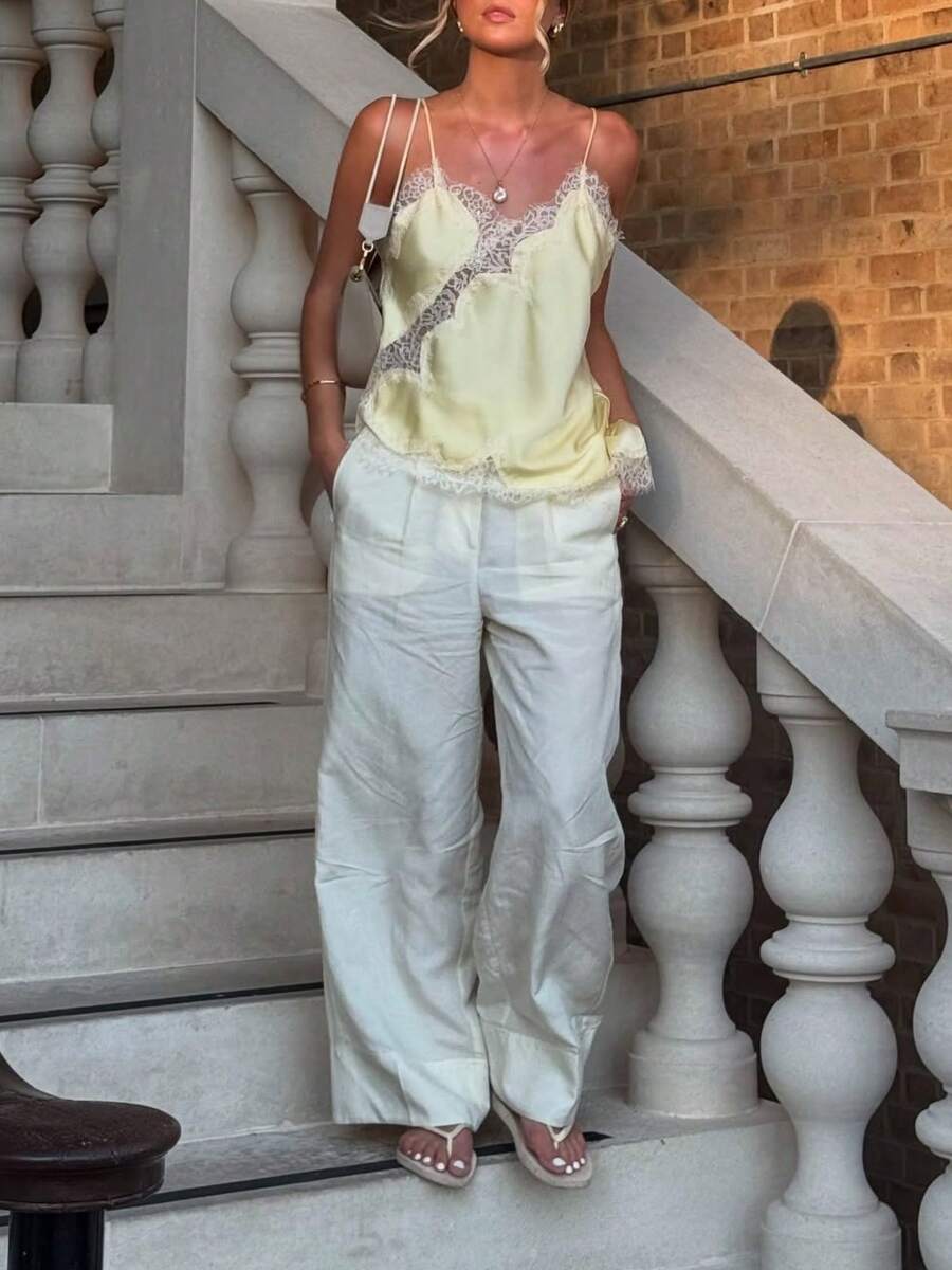Women Satin Tops Y2K Lace Trim Camisole Asymmetrical Hem V-Neck Patchwork Tank Tops Spaghetti-Strap Backless Crop Tops Elegant Fashion Loose Cami Shirt Summer Blouse For Streetwear - 黃色 - 查看 1