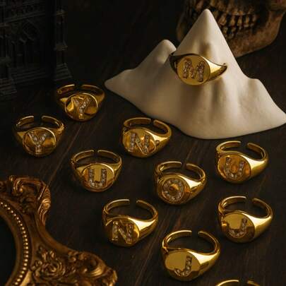 Anel Masculino de Letra Ajustável Letra Cravejada Semijoia Ouro 18K Prata 925