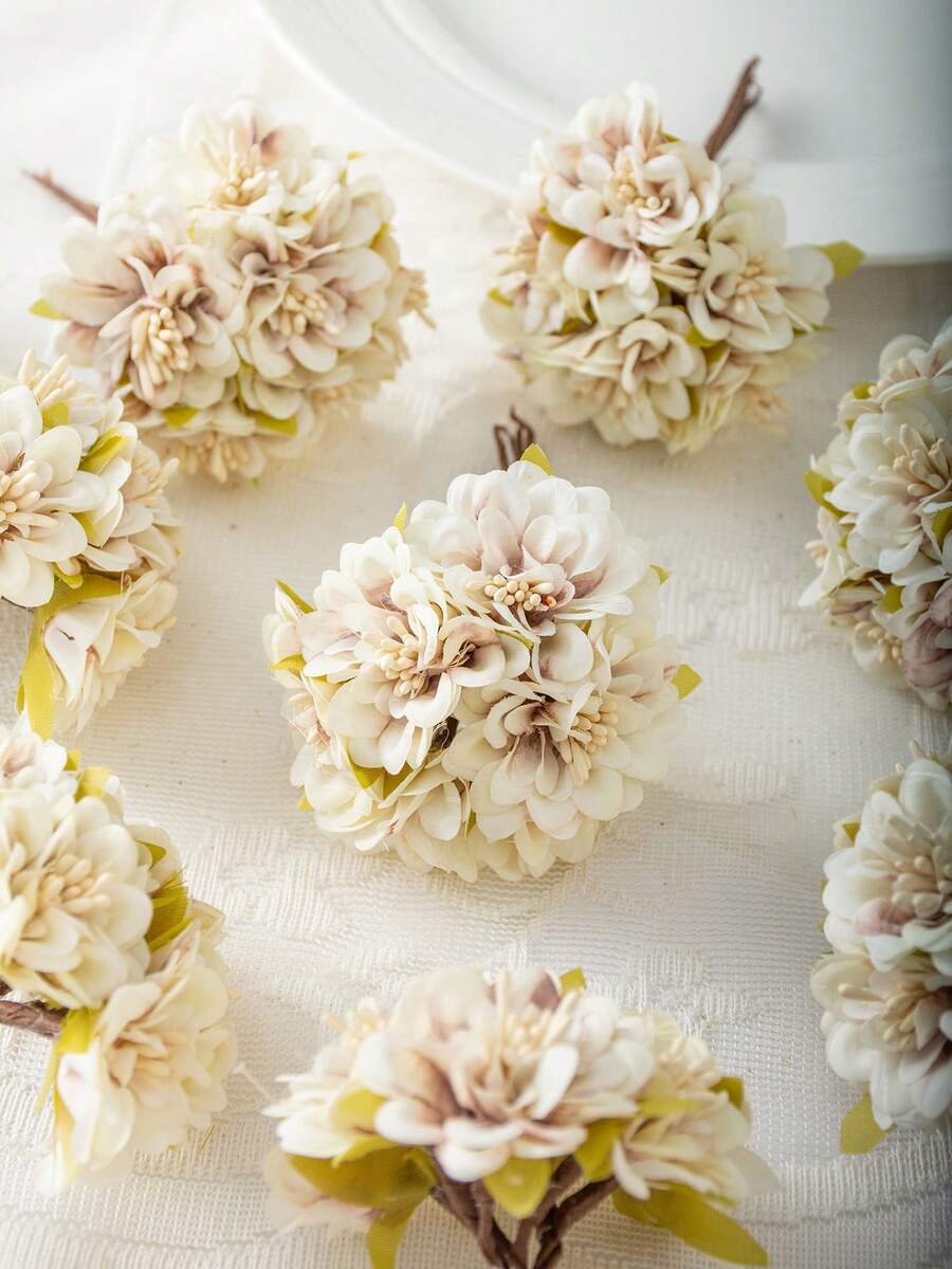 1 bó hoa cẩm chướng mini nhân tạo (6 bông), bó hoa tự làm, nguyên liệu làm vòng hoa, phụ kiện hộp kẹo, trang trí nhà cửa, đám cưới, hoa cài cổ tay cô dâu, hoa cài áo chú rể, nguyên liệu làm phụ kiện đội đầu, trang trí năm mới, phụ kiện bánh sinh nhật - nâu nhạt - Xem 1